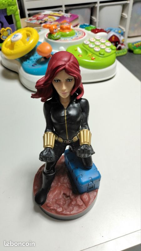 Repose manette Marvel (image 1)