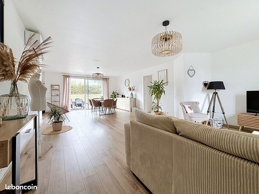 Maison 4 pièces 80 m² · à Mauges-sur-Loire · 80 m² · 815 €/mois