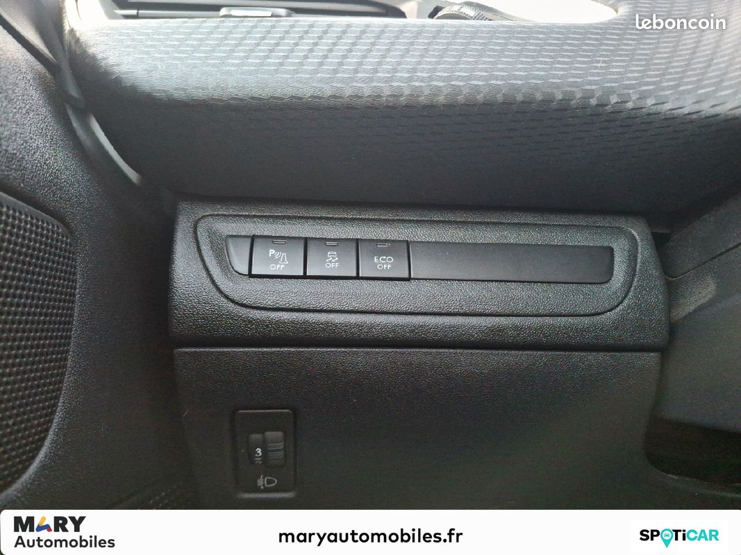 PEUGEOT 208 1.2 PureTech 110ch S&S BVM5 Allure (image 19)