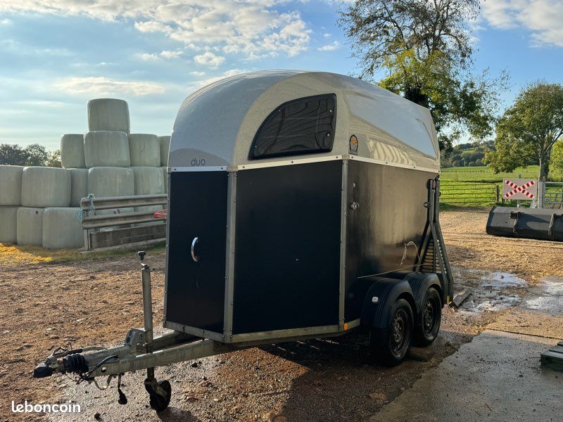 Van Bockmann places duo CA Équipement auto