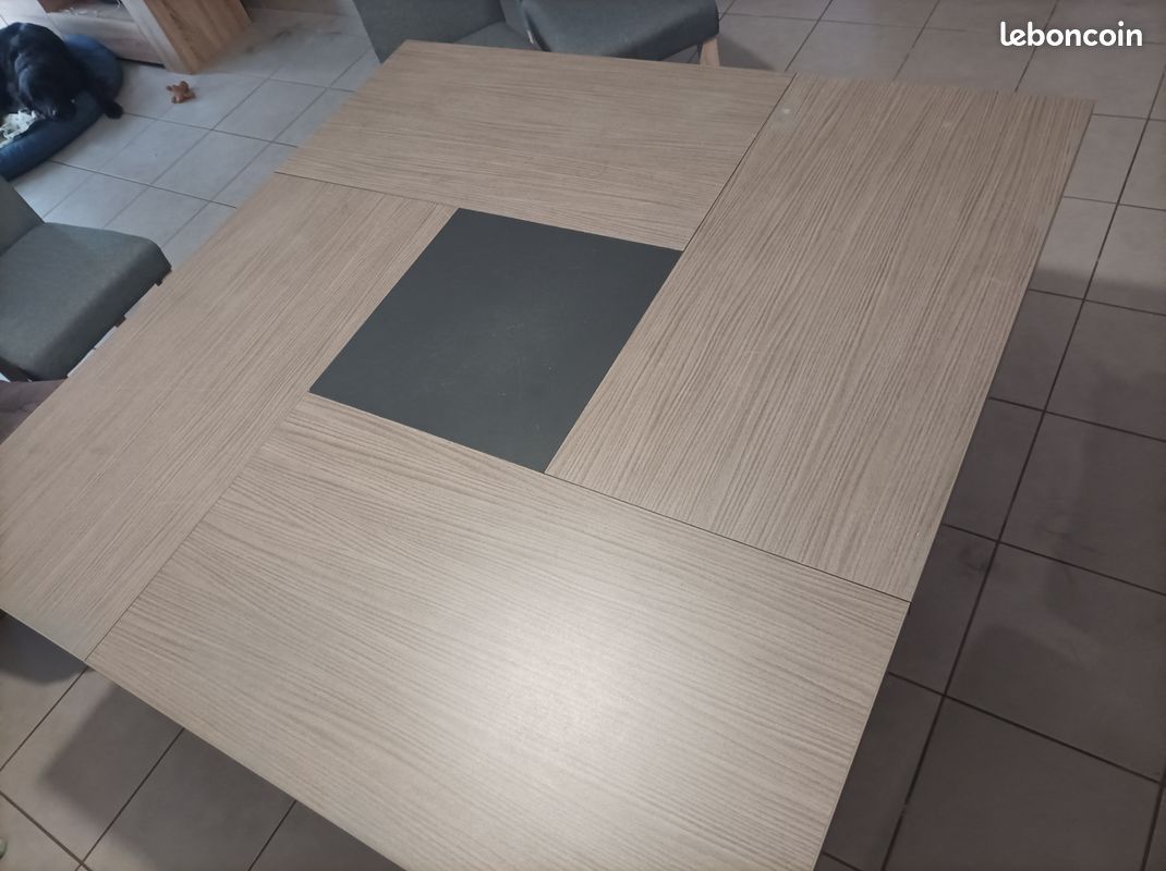 Table carrée (image 5)