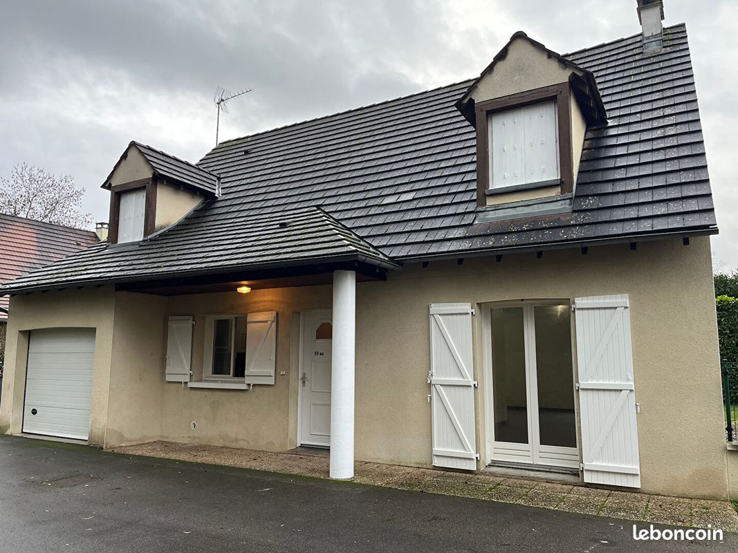 Maison 6 pièces 121 m² · à Sens · 121 m² · 1 150 €/mois