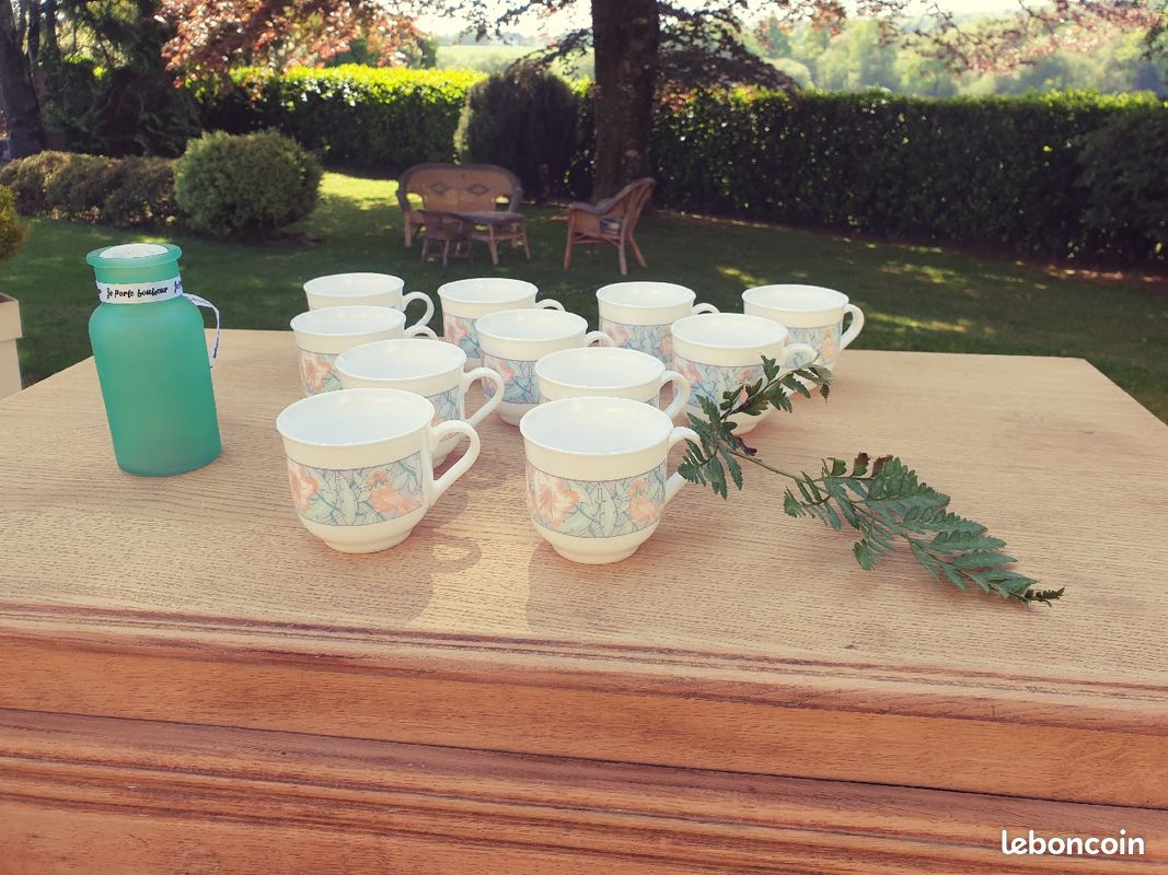 Lot de tasses à café Arcopal (image 1)