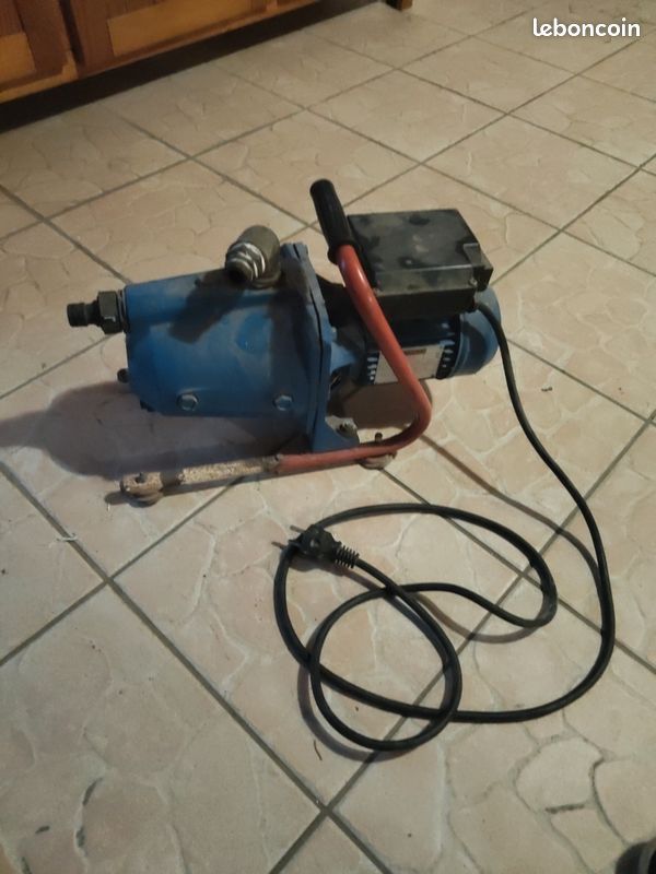 Pompe a eau pour puit (image 1)