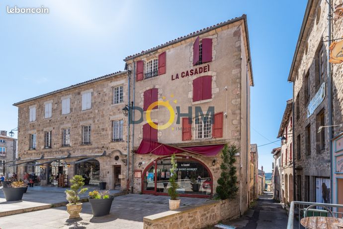 Maison 20 pièces 500 m²