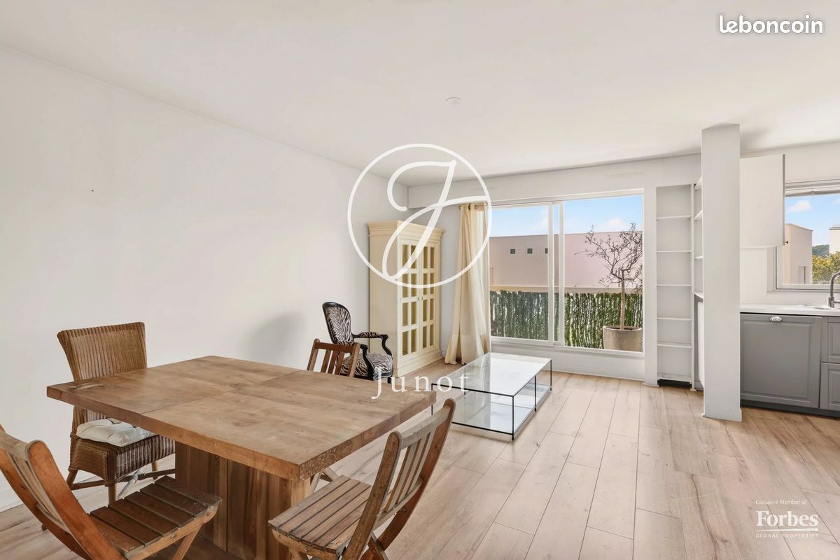 Appartement 3 pièces 58 m² · à Rueil-Malmaison · 58 m² · 330 000 €