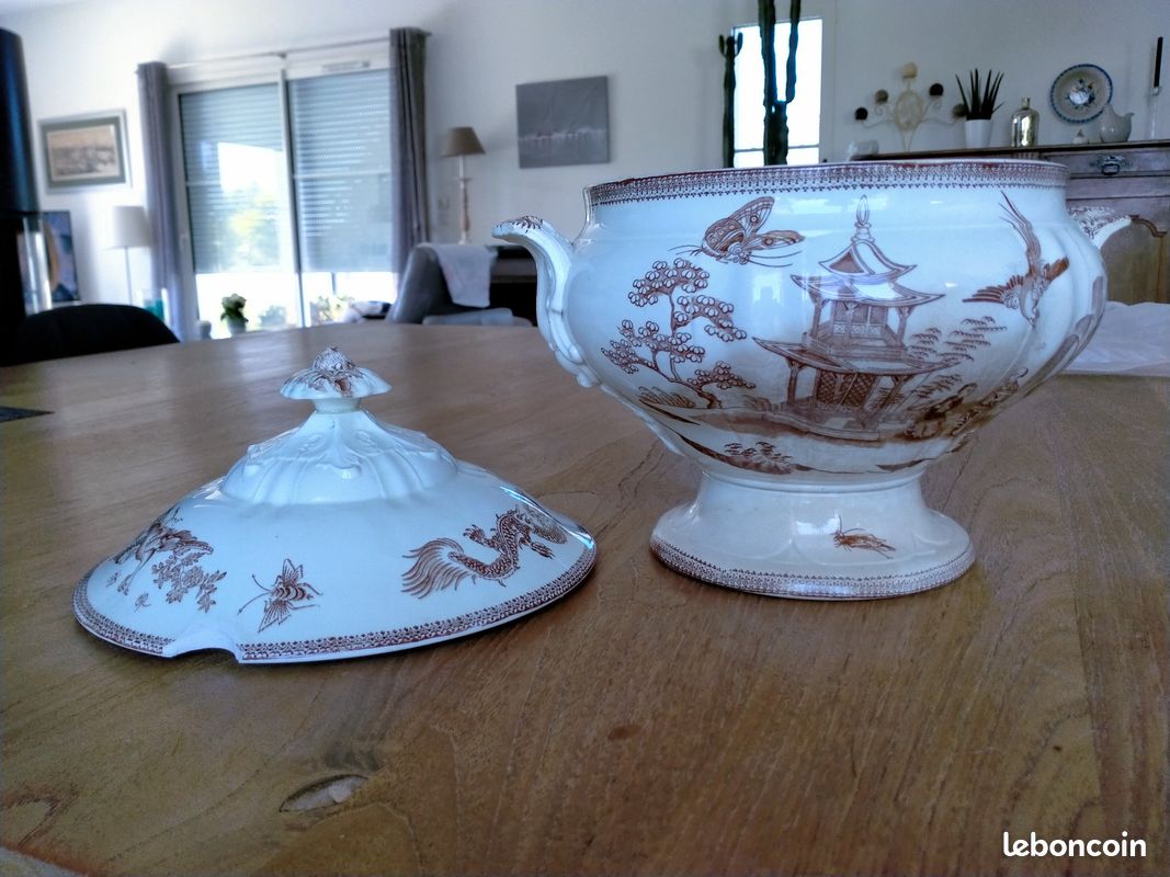 Soupiere ancienne (image 2)