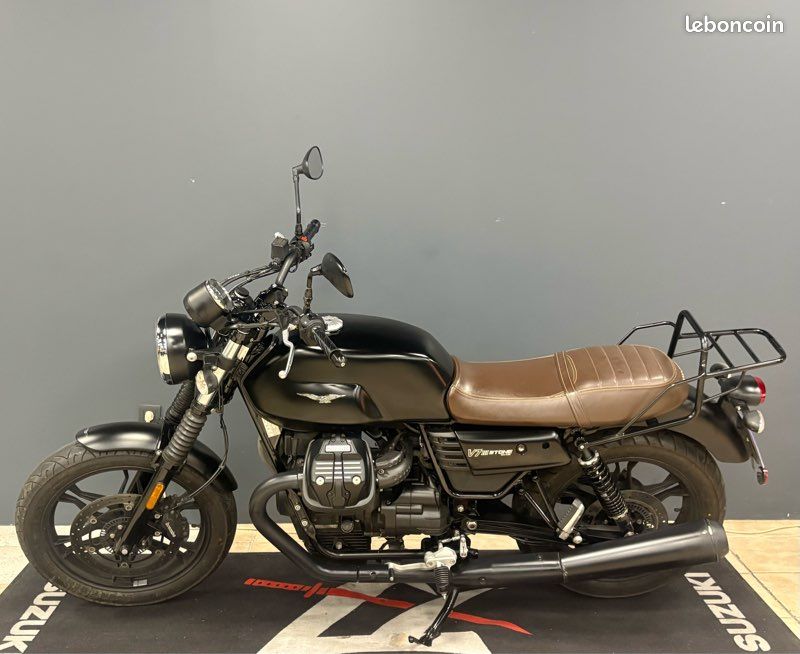 Moto Guzzi V7 Stone / 2017 / 18500kms (image 4)