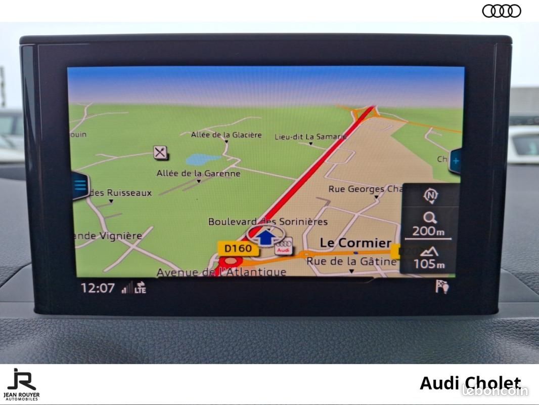 Audi Q2 1.4 TFSI COD 150 ch S tronic 7 Design Luxe (image 15)