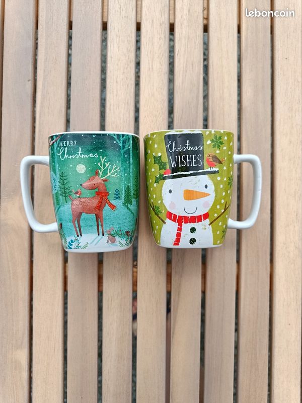 Lot de 2 Tasses de Noël (image 1)
