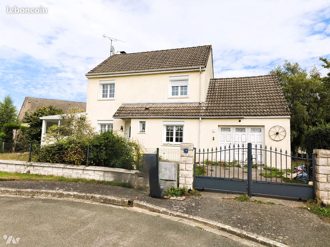 Maison 5 pièces 99 m² · à Formerie · 99 m² · 166 400 €