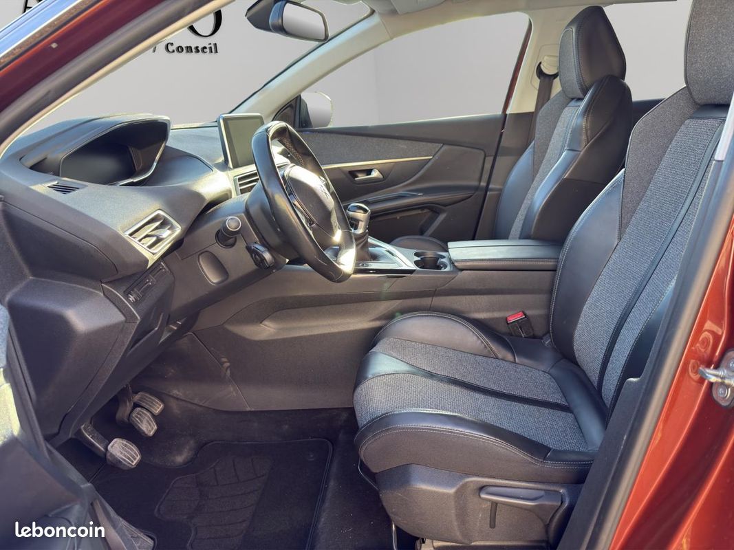 PEUGEOT 3008 1.2i PureTech 12V S&S - 130 II 2016 Allure PHASE 1 *DISTRIBUTION FAITE (image 9)