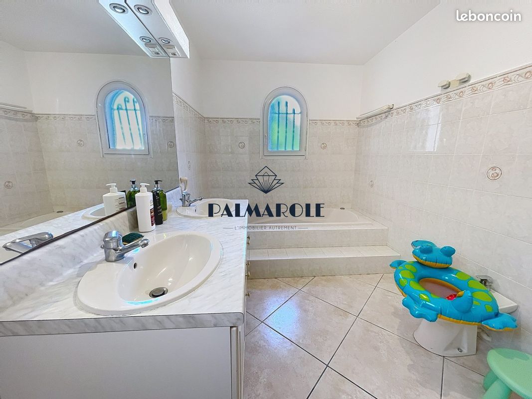Villa 4 pièces 138 m² (image 14)