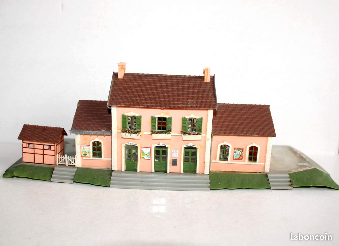 JOUEF ( 1987 ) MAQUETTE MONTÉE DE LA CHAUMIÈRE NORMANDE RÉSEAU HO