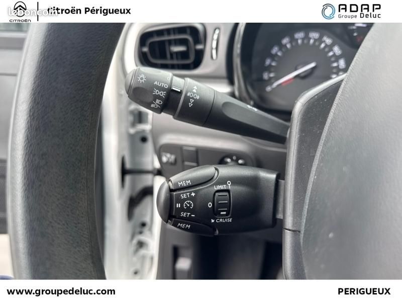 Citroen C3 1.2 PureTech 83ch S&S Feel Pack (image 22)