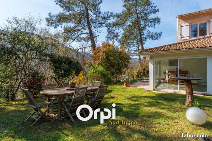 Maison 5 pièces 132 m²