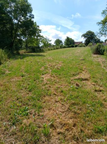 A vendre terrain constructible avec CU non soumis au bâtiment de France