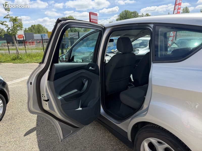Ford C-MAX 1.6 TDCI 95CH FAP TREND (image 4)