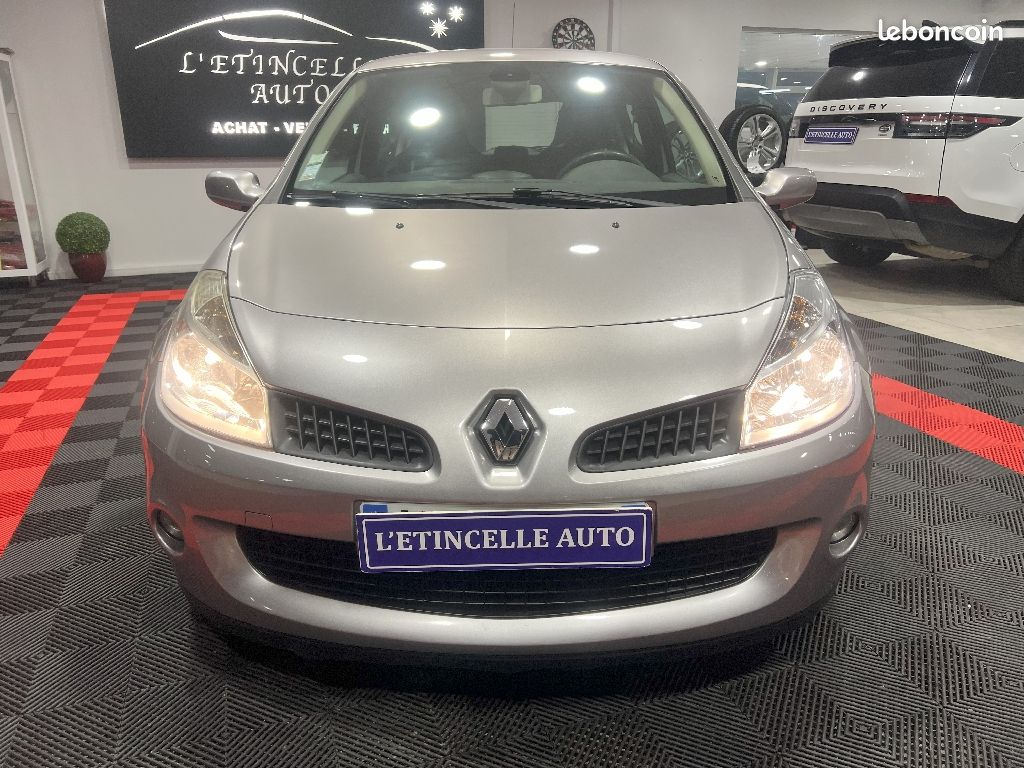 Renault Clio III RS 2.0 16V 200 Renault Sport (image 10)
