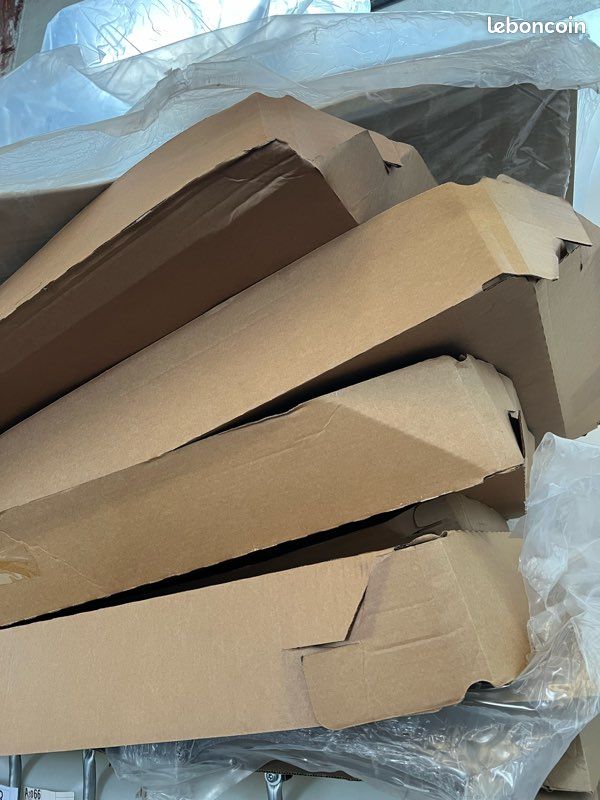 GRATUIT Cartons Démenagement ou envoi colis ou protection (image 3)