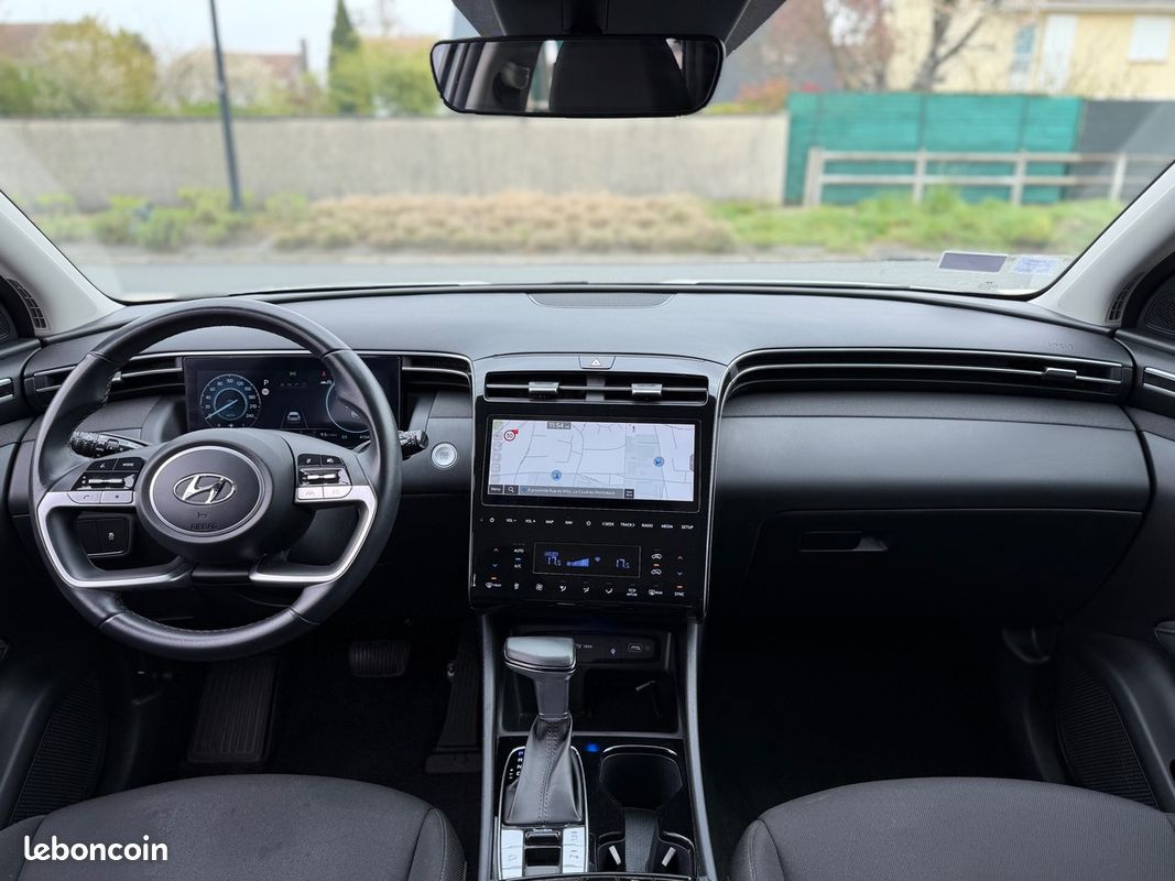 Hyundai Tucson IV 1.6 T-GDI 150 HYBRID 48V INTUITIVE DCT-7 (image 9)
