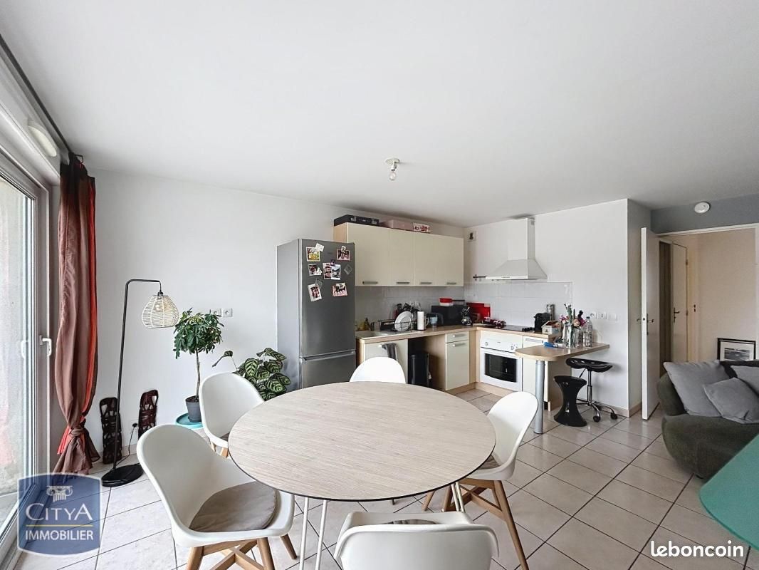 Appartement 3 pièces 58 m² · à Oyonnax · 58 m² · 669 €/mois