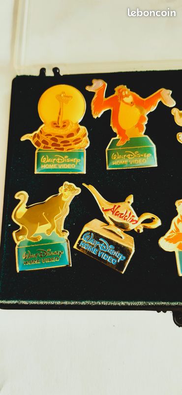 Lot de 8 Pin's Disney Livre de la Jungle (image 3)