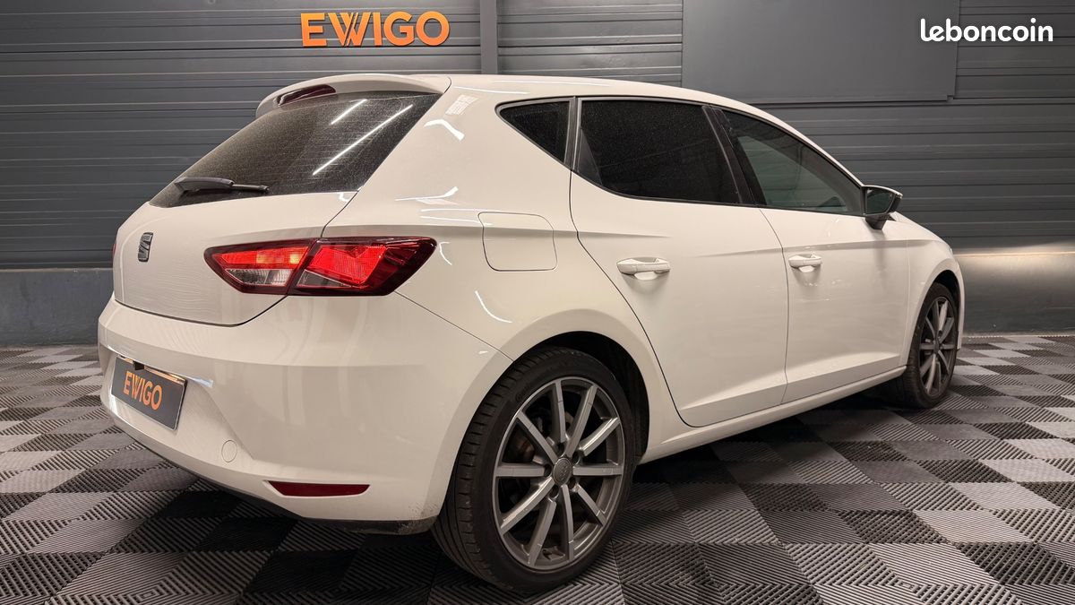SEAT Leon 1.2 TSI 110 STYLE START-STOP + DASHCAM (image 2)