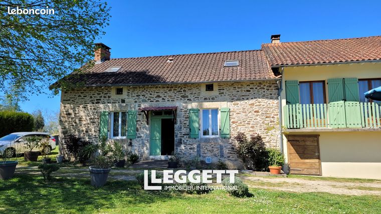 Maison 7 pièces 215 m²
