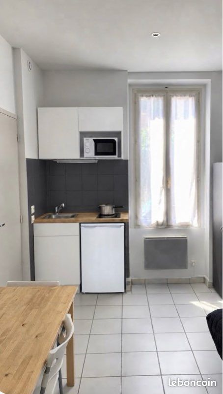 Appartement 1 pièce 12 m² · à Lyon · 12 m² · 490 €/mois