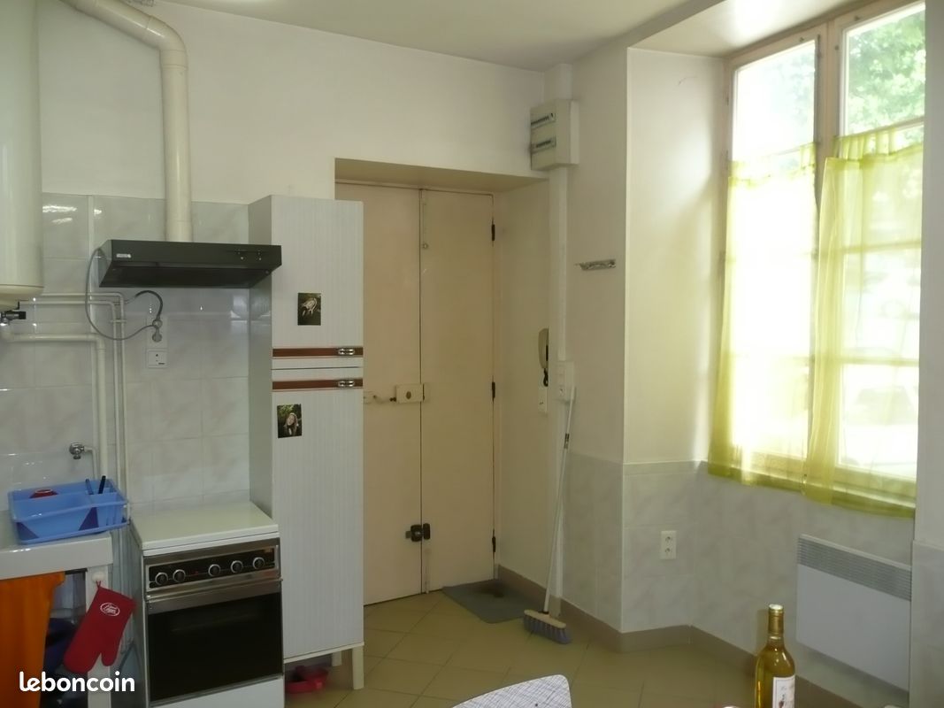 Appartement 2 pièces 26 m² · à Privas · 26 m² · 345 €/mois