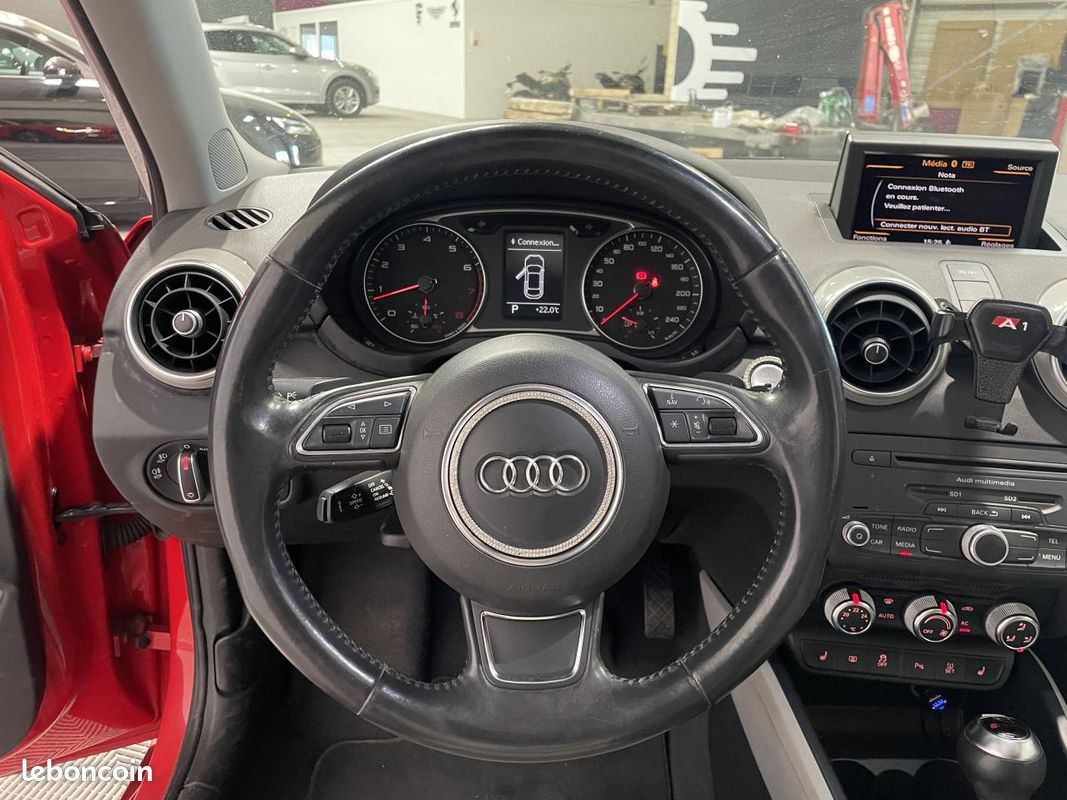 AUDI A1 1.4 TFSI - 122 - BV S-tronic - Start/Stop BERLINE Ambition Luxe PHASE 1 (image 9)