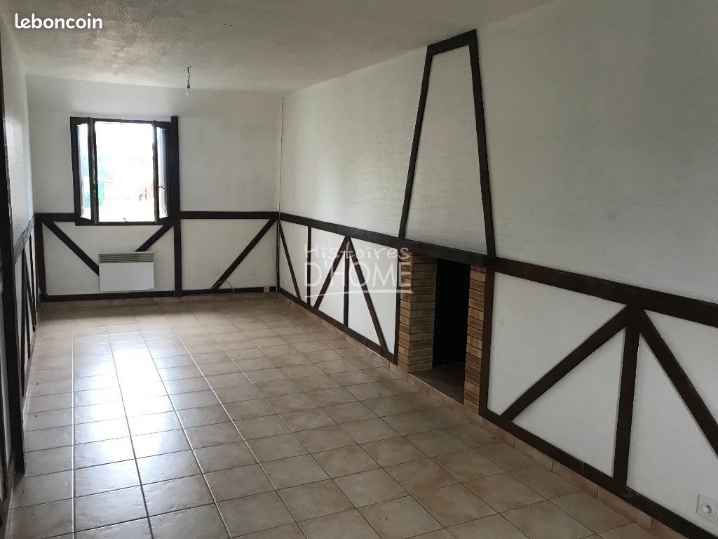 Appartement 3 pièces 83 m² · à Voinsles · 83 m² · 814 €