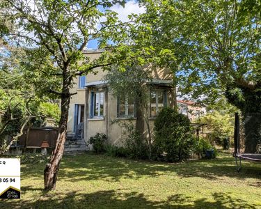 Maison 890 000 € - 251 m²