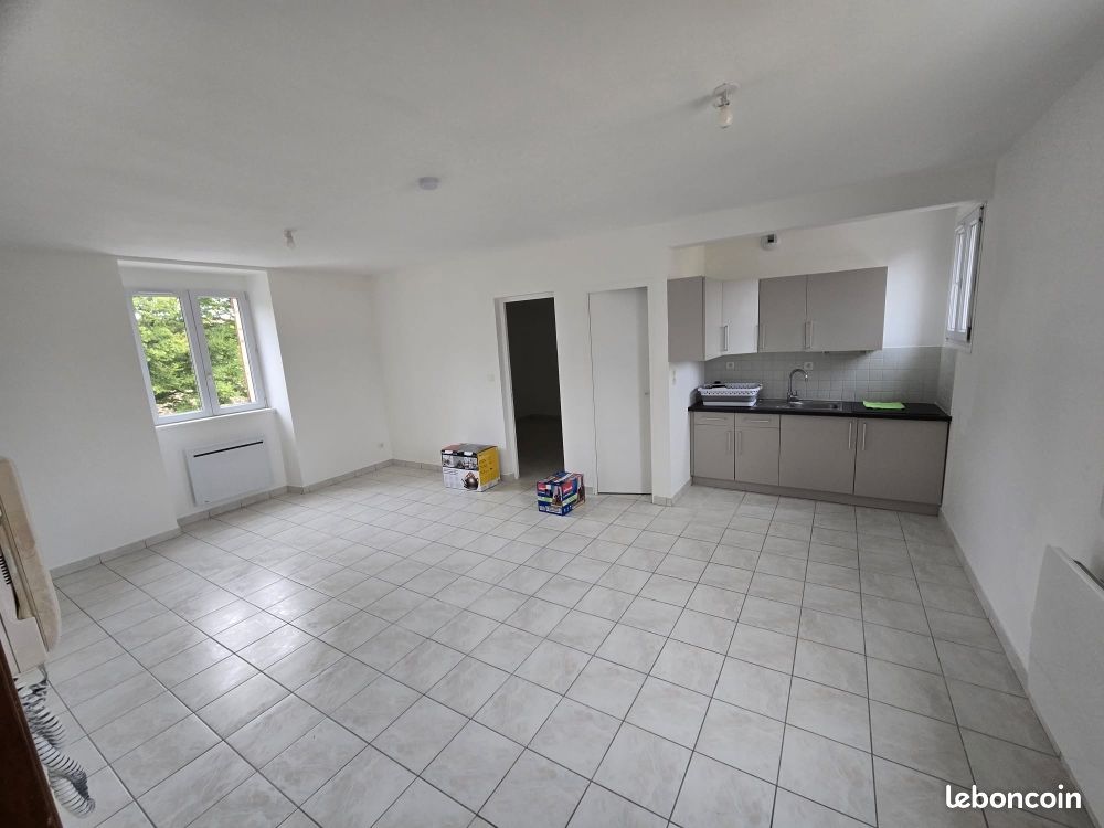 Appartement 2 pièces 45 m² · à Châlons-en-Champagne · 45 m² · 550 €/mois