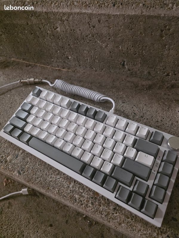 Clavier AJAZZ tkl (image 2)