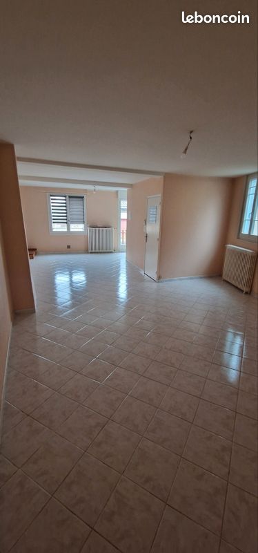 Maison 4 pièces 90 m² · à Cournon-d'Auvergne · 90 m² · 800 €/mois