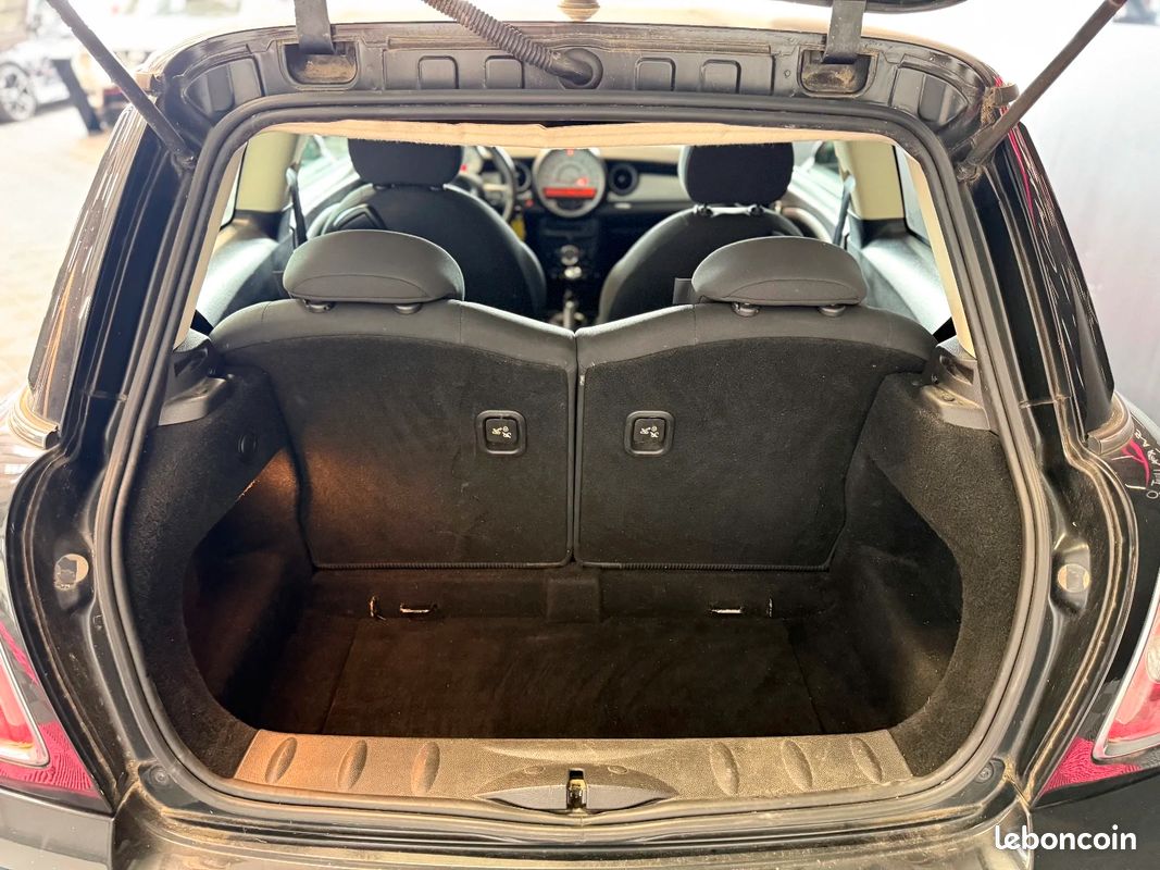 Mini Mini 2 (R56) LCI 1.6 i 16V 122 cv Cooper (image 11)