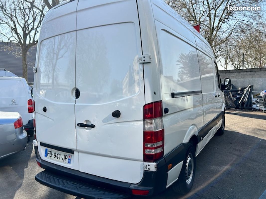Mercedes sprinter fourgon gn 511 cdi 37 3.5t propulsion/gps/tva/credit (image 4)
