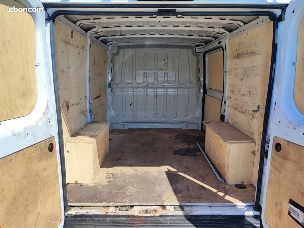 CITROEN JUMPER FOURGON L1H1 BLUEHDi 120 SS BVM6 DRIVER (image 5)