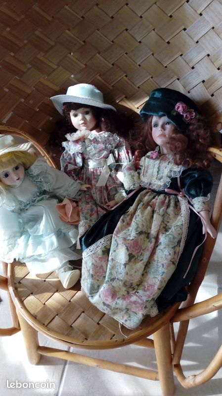 A vendre baigneur et poupées, très bon état (image 1)
