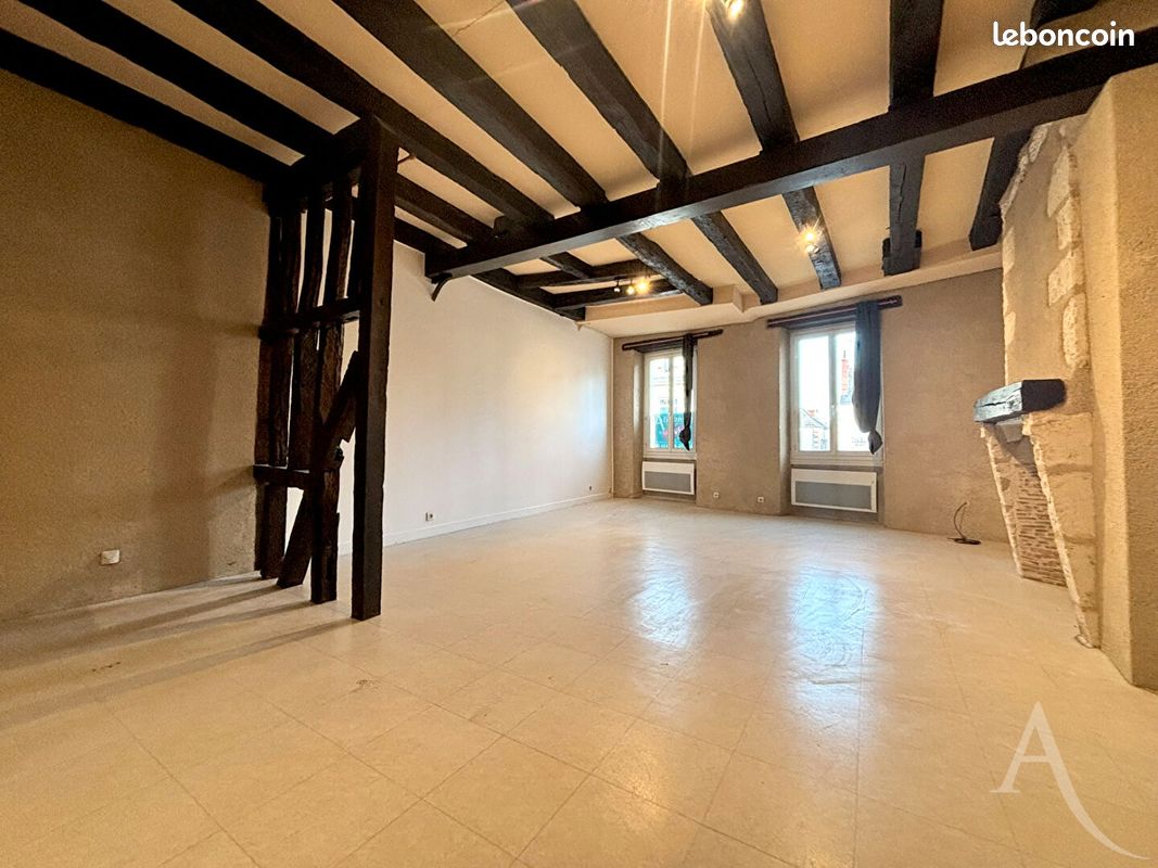 Appartement 1 pièce 51 m² · à Bourges · 51 m² · 475 €/mois