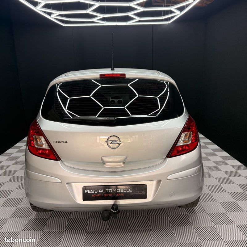 Opel corsa active - Clim - CarPlay - régulateur (image 4)