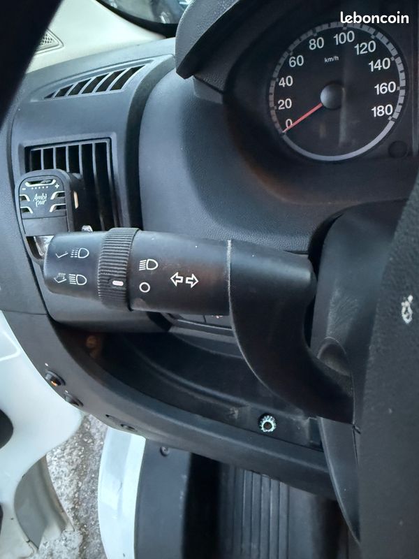 Fiat ducato vu 2.3 mjt - 130ch - caméra de recul - benne articulee - faible kilometrage - attelage (image 24)