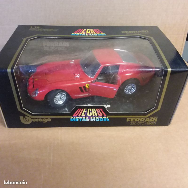 Die Cast Ferrari 250 Gto 1962 Burago 18 1962 FERRARI 250 GTO RED