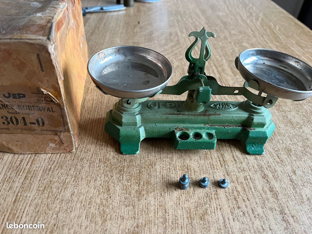 BALANCE JOUET ANCIEN JEP EUR 25,00 - FR