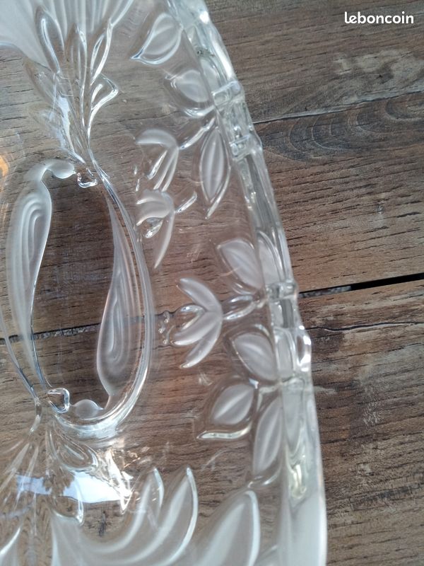 COUPE à FRUITS OVALE en VERRE CRISTALIN CISELÉ (image 6)