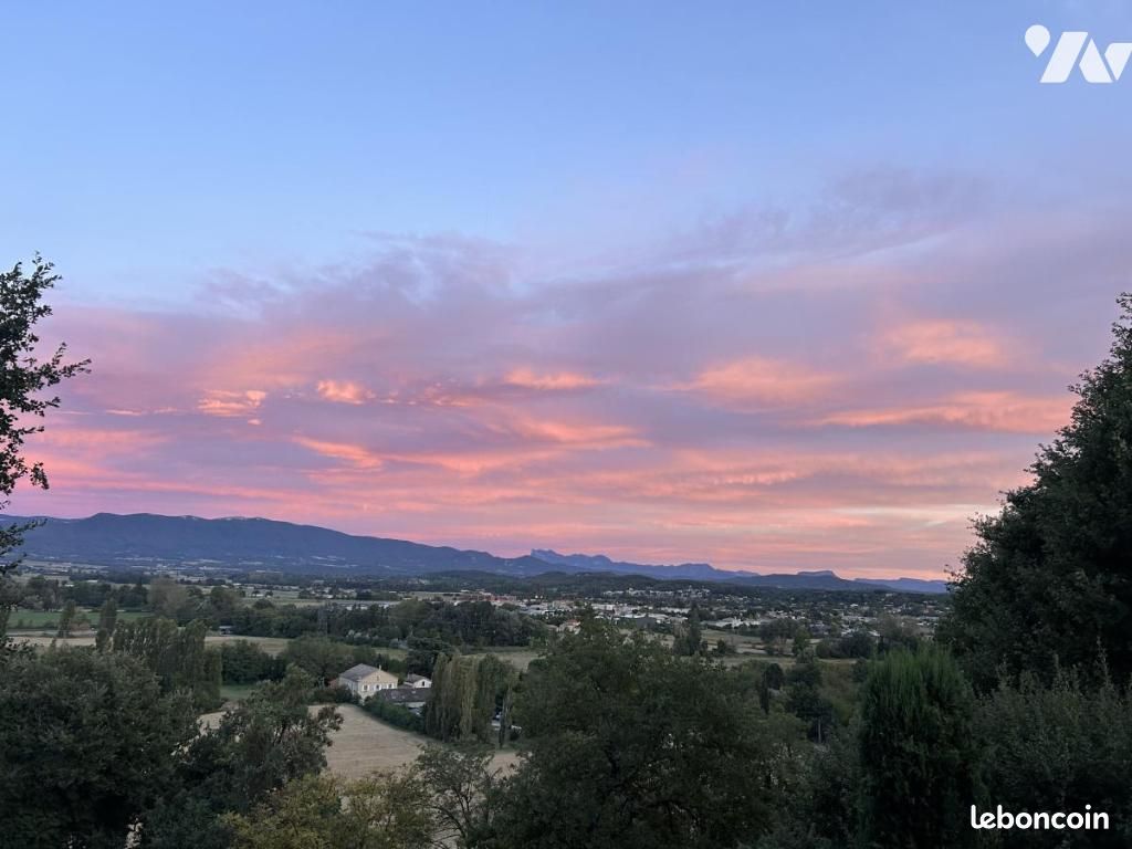 Maison 281 m² · à Beaumont-lès-Valence · 281 m² · 940 000 €