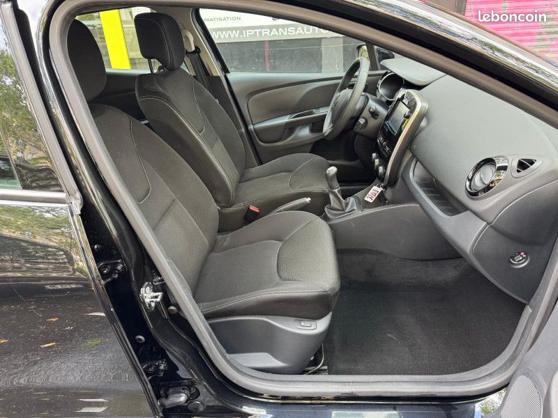 Renault CLIO IV 1.2 16V 75CH ESSENCE CRIT AIR 1 (image 9)