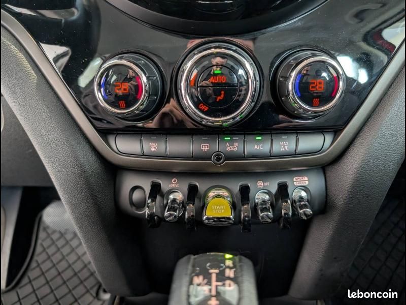 Mini Countryman Cooper SE 125ch + 95ch Essential ALL4 BVA6 (image 15)